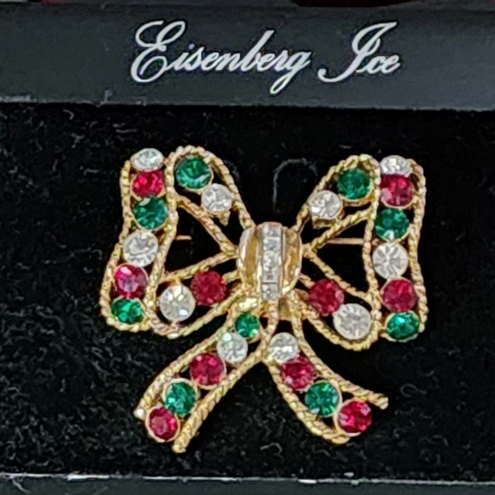 ***NWT*** Eisenberg Ice 1960s Christmas Ribbon Bow Brooch with Green Red Stones